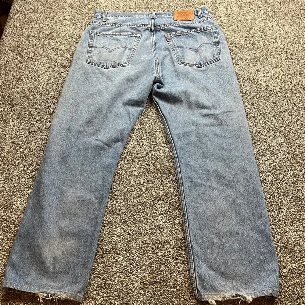 vintage LEVIS jeans 36X29 505 Light Wash Straight Leg faded Distressed Grunge